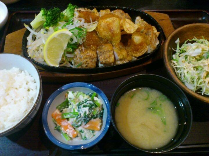 荒尾食堂