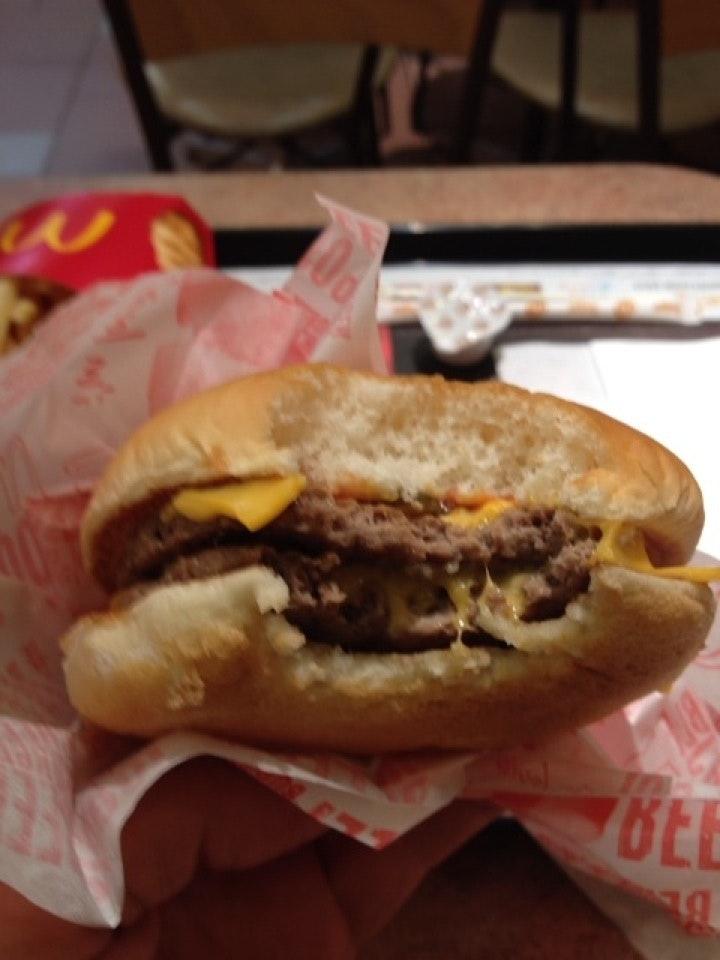 マクドナルド 伊勢原ダイエー店
