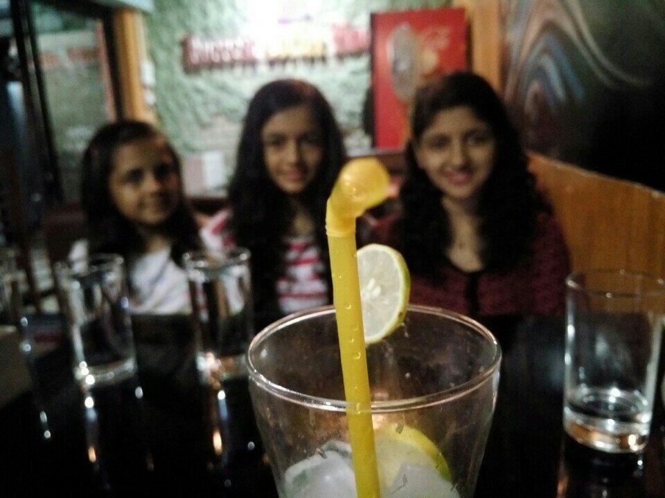 Everest Coffee House