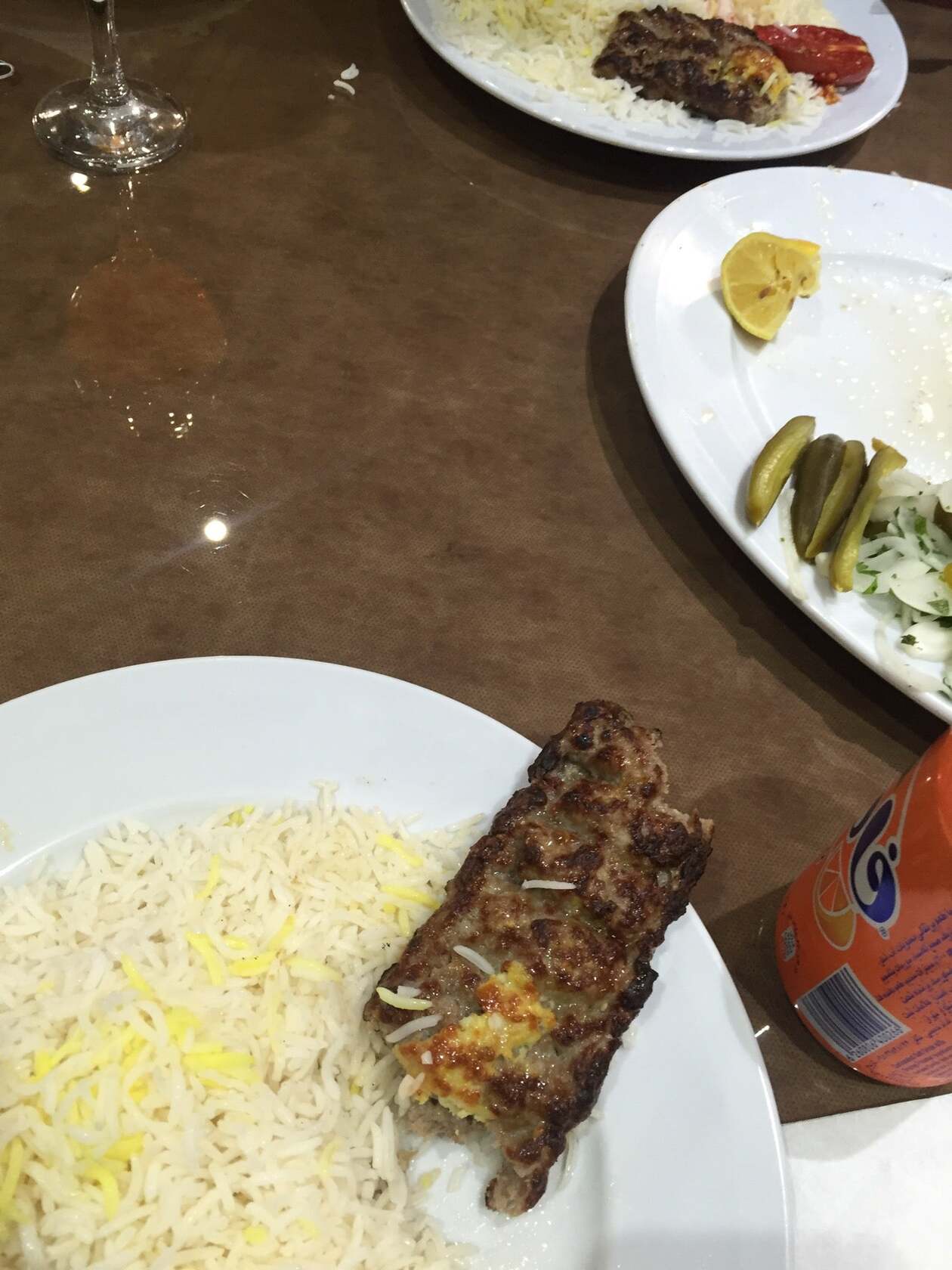رستوران بره سفید2