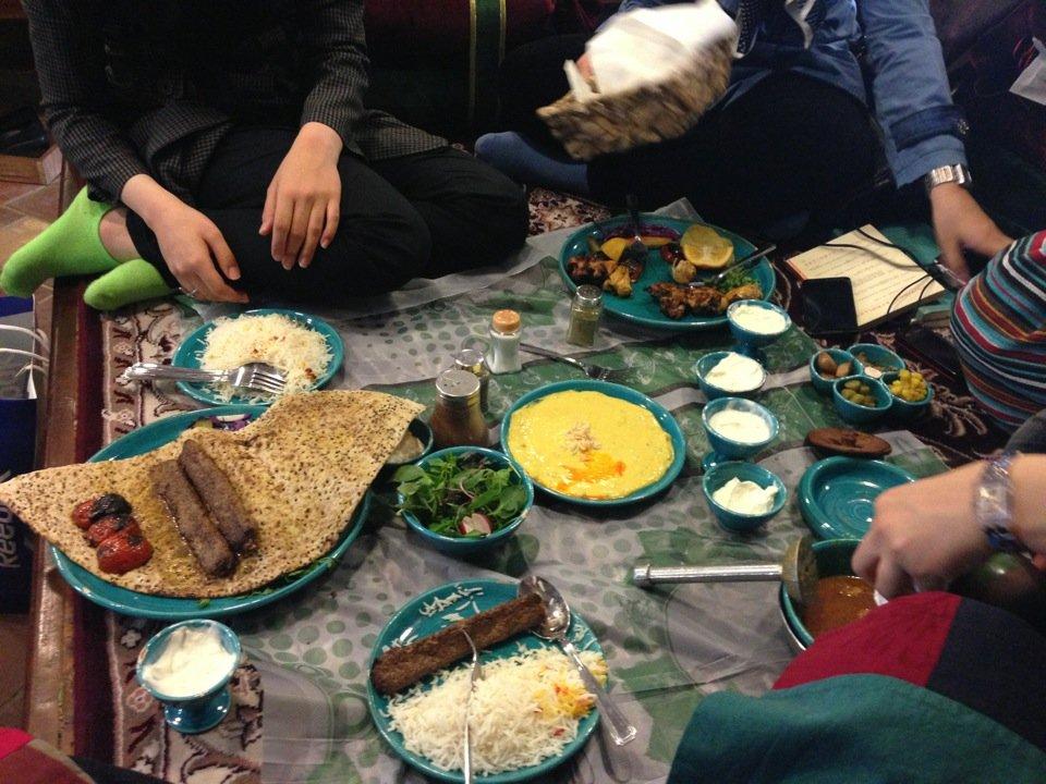 Tavoos Khane طاووس خانه