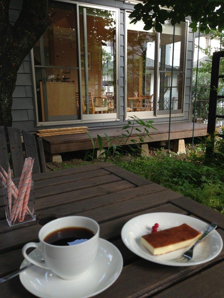 まどい：庭の見える喫茶店