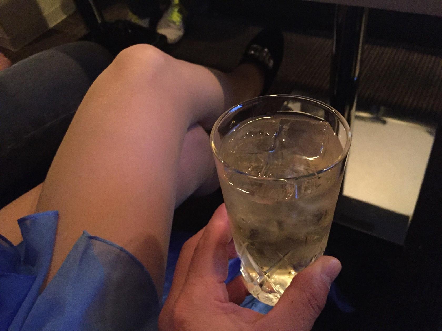Lounge 月