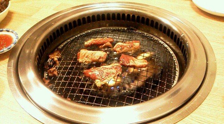 焼肉ホルモン 虎一