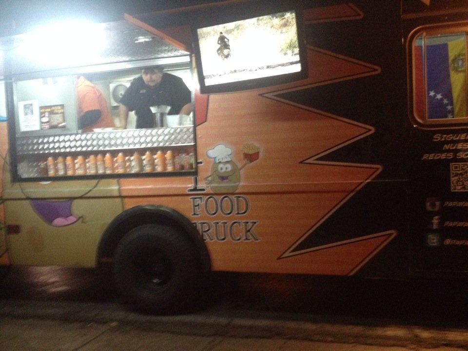 Papayas Food Truck
