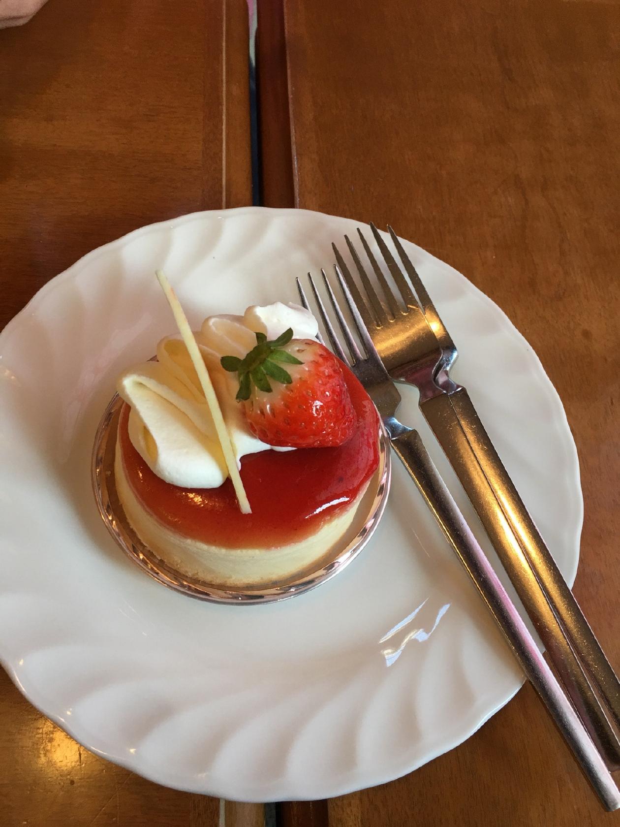 シャンテドール別府店