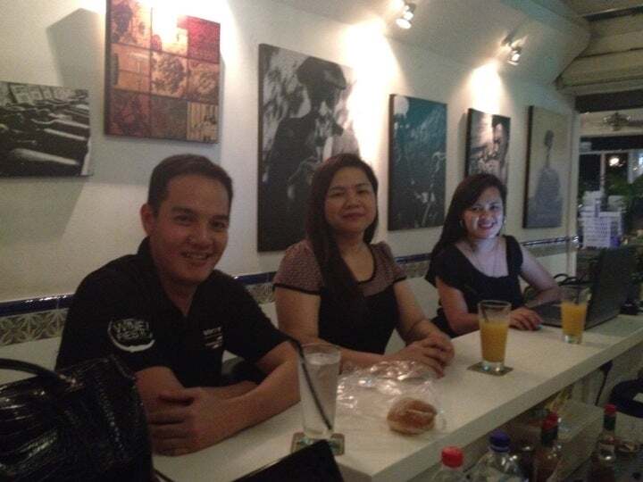 77 Wine Bar