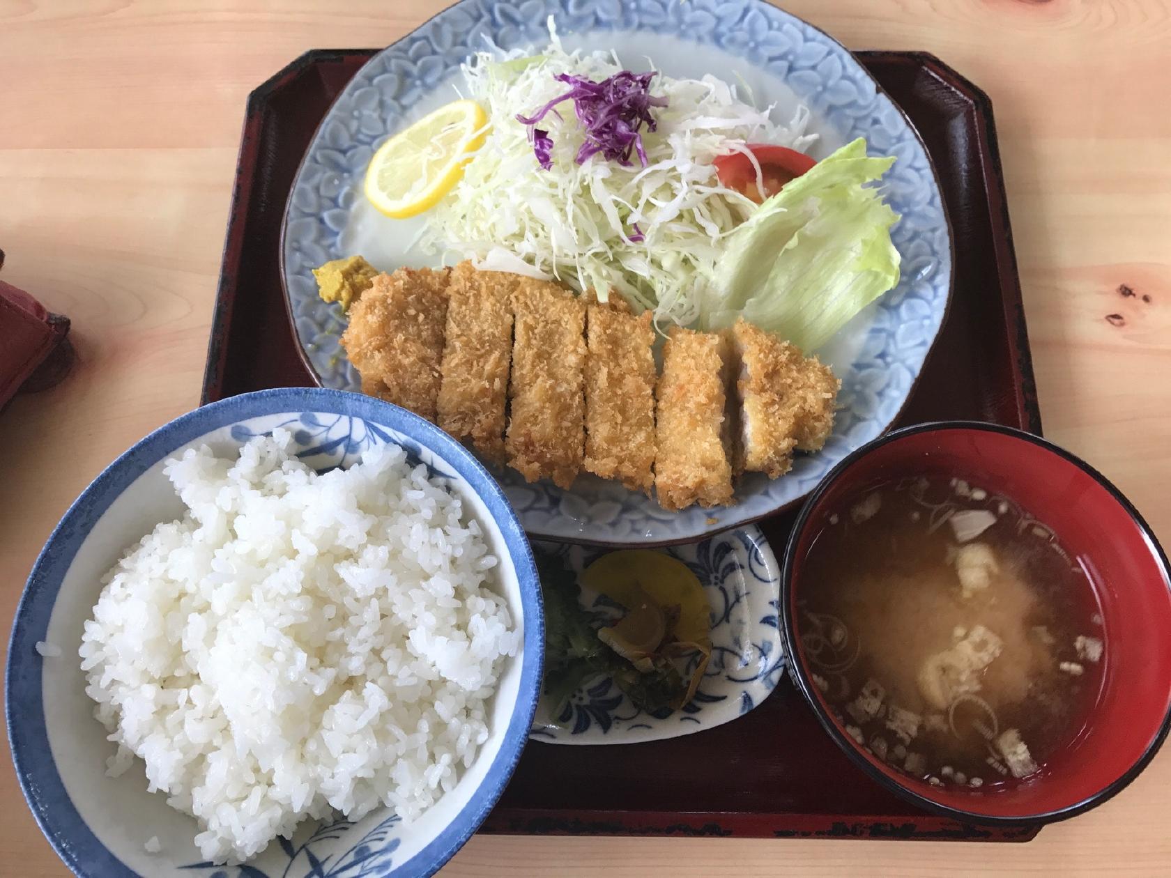 食堂 団地