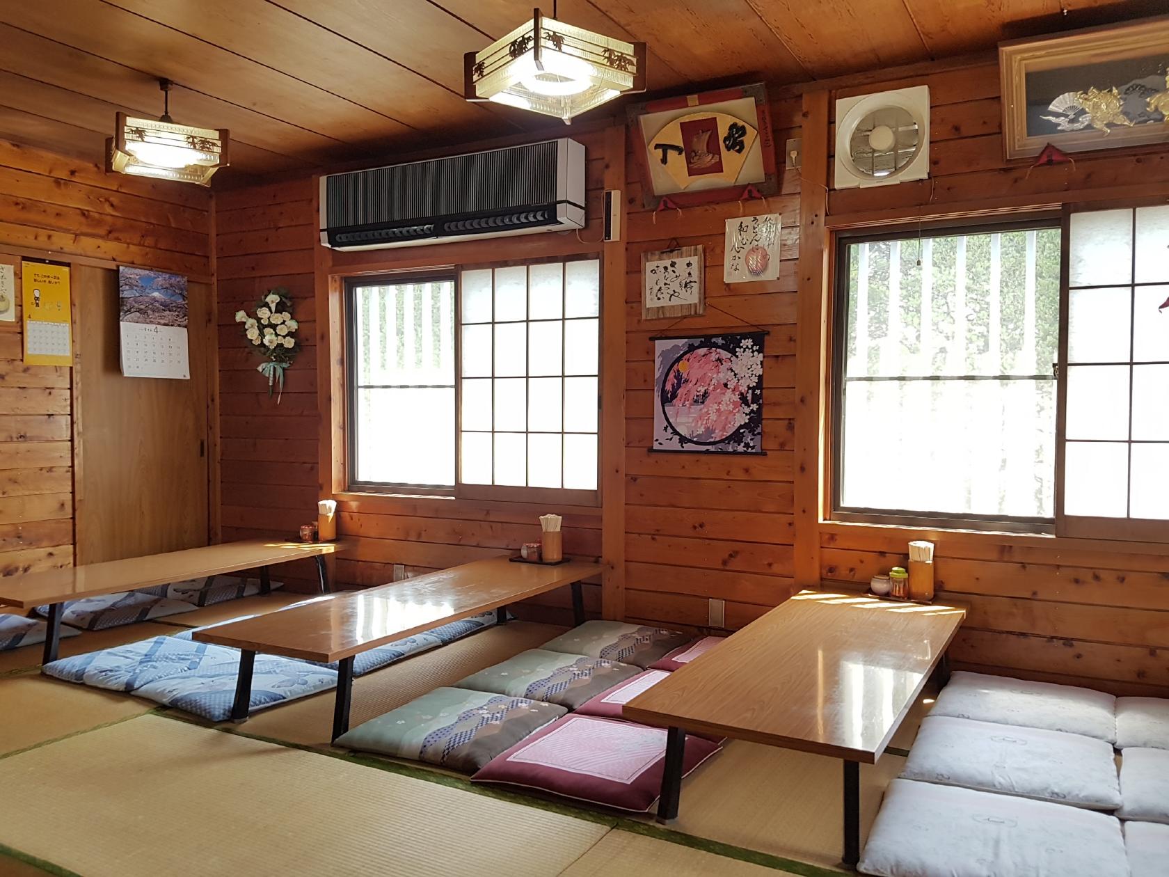 手打ちうどん さぬきや