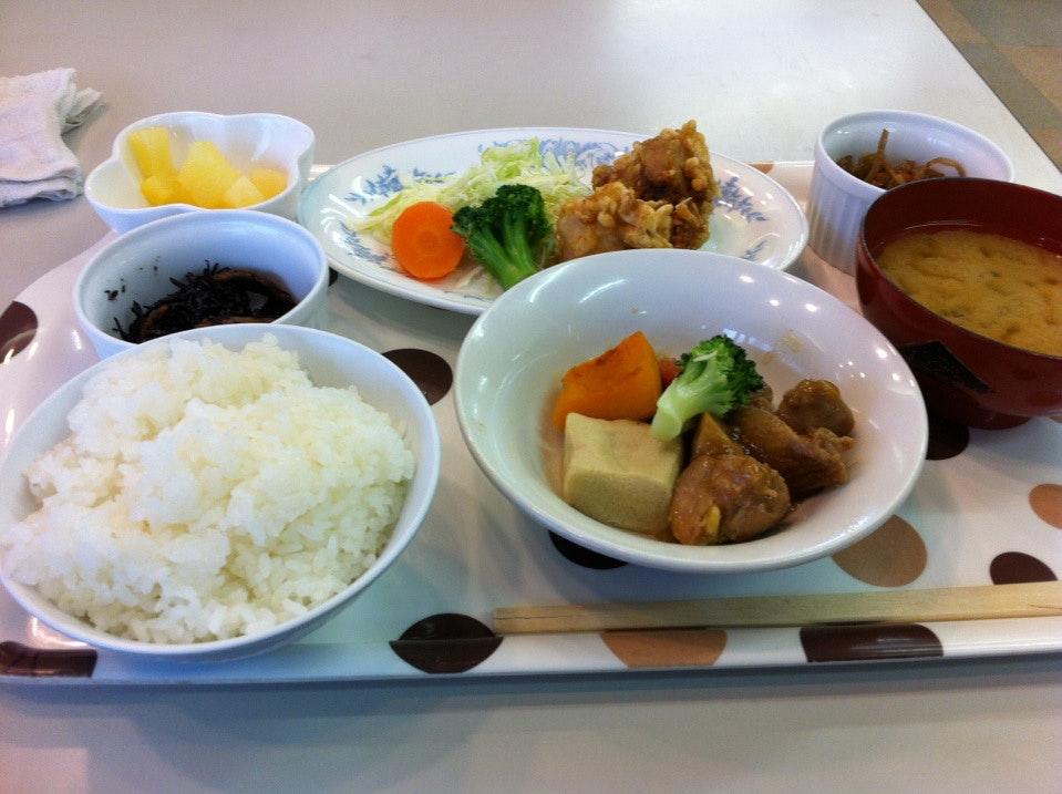 緑区役所4F食堂