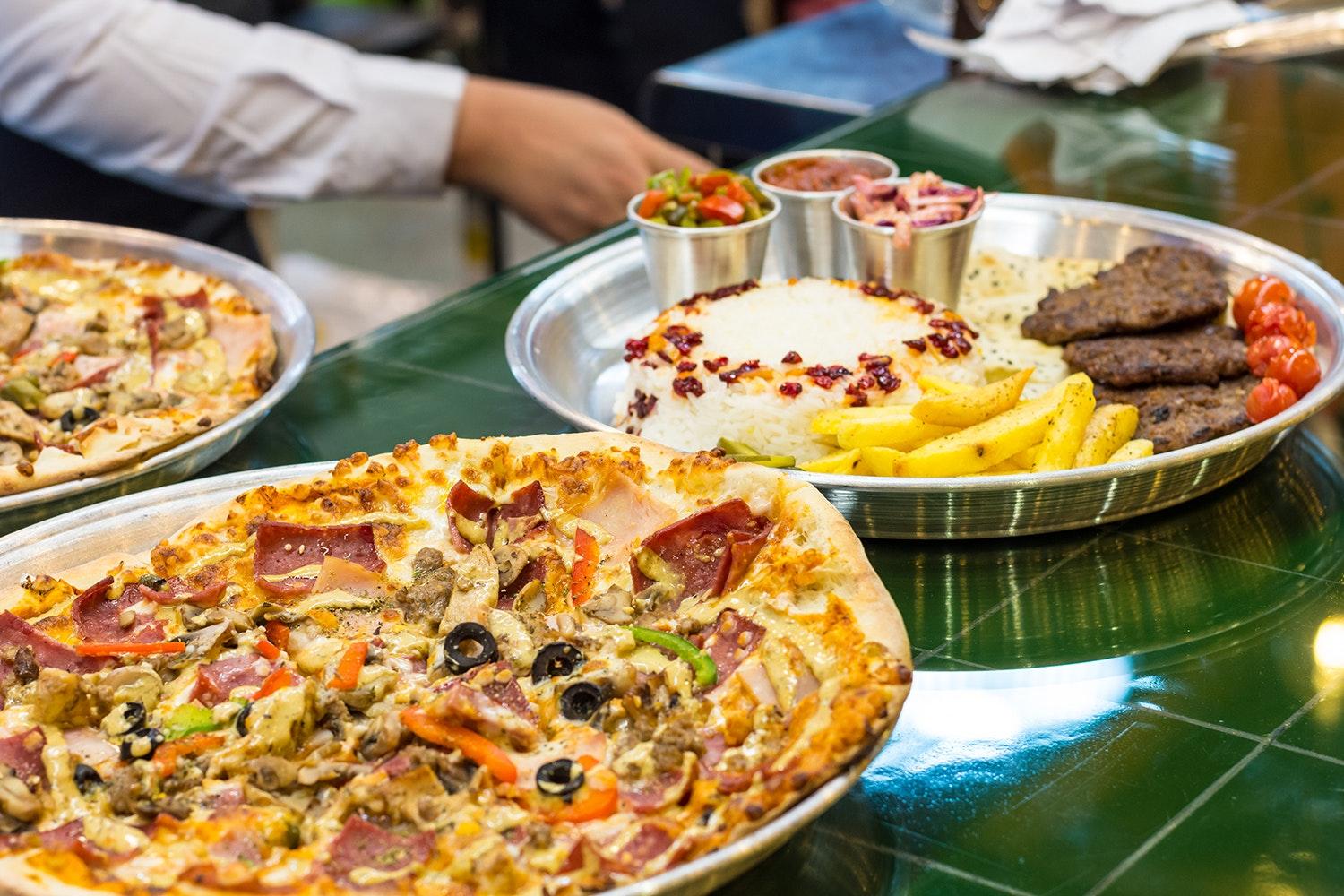 nivan restaurant فست فود نیوان