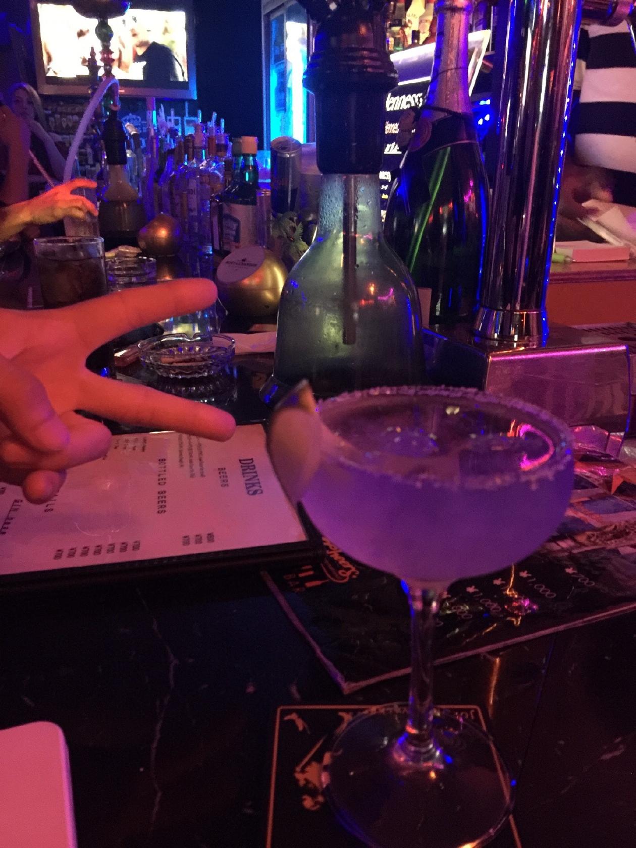 Cheers International Shot Bar北千住