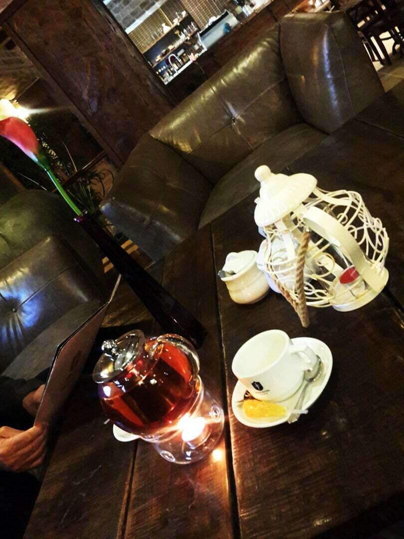 كافي شاپ هتل جواد