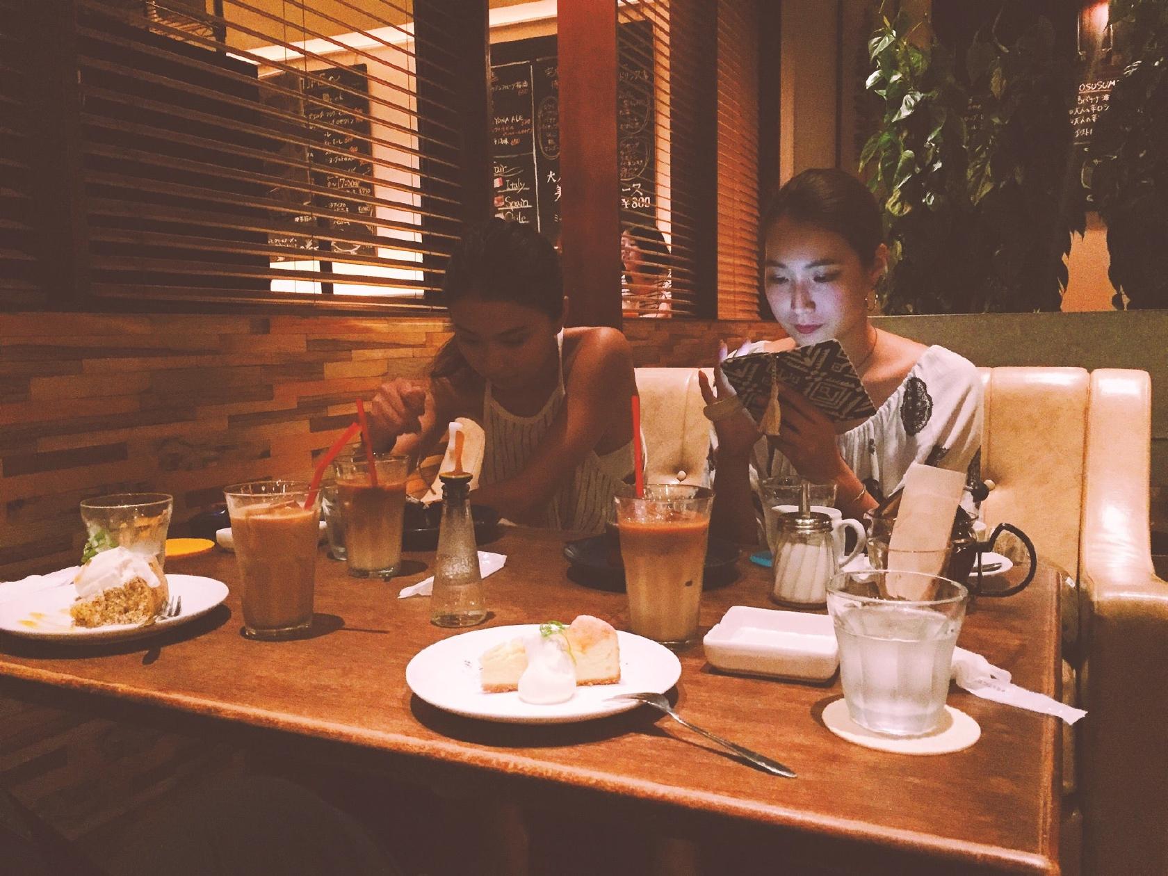 カフェ　クール　（Cafe Cool)