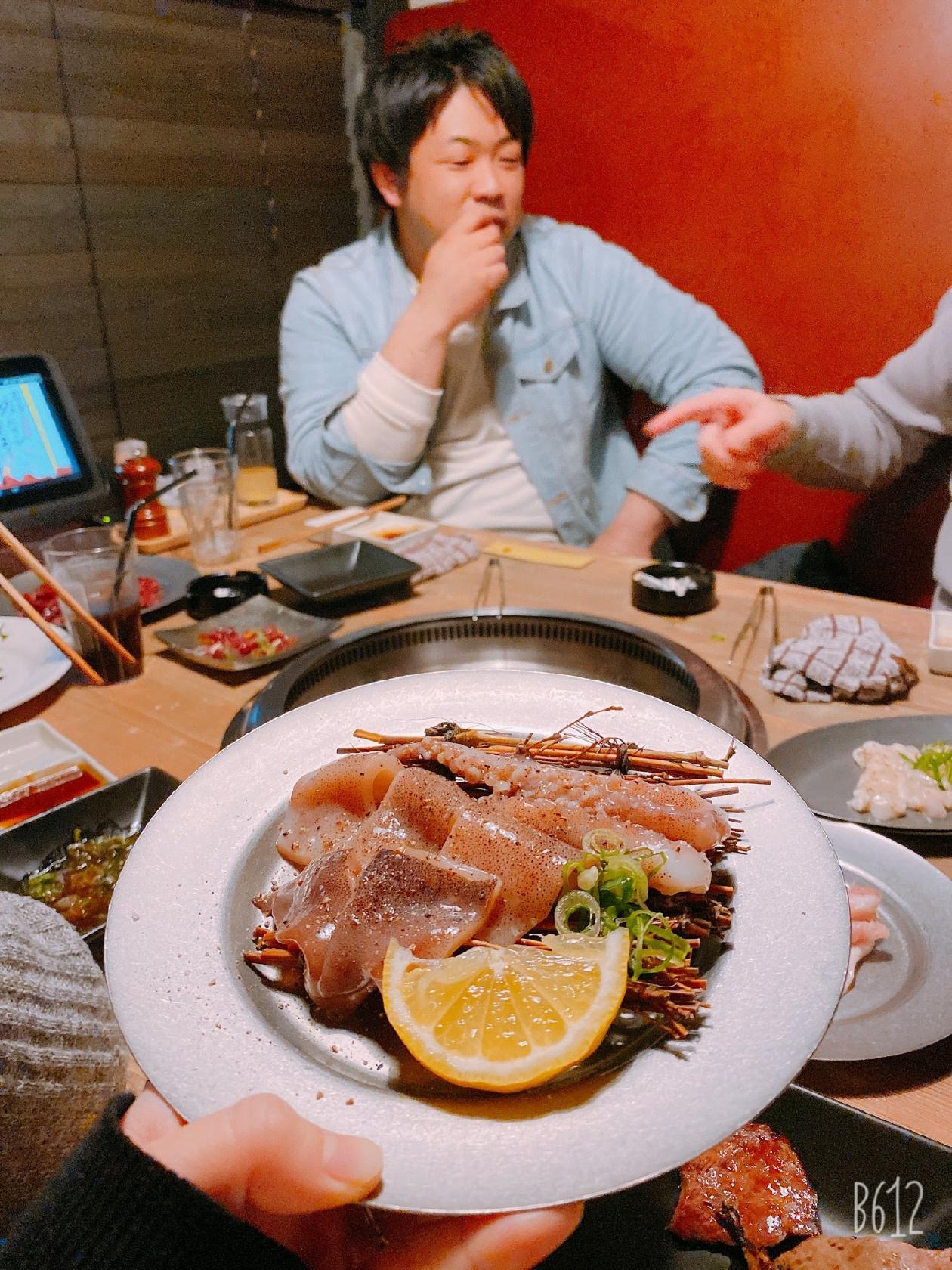 ヤキニクエイト