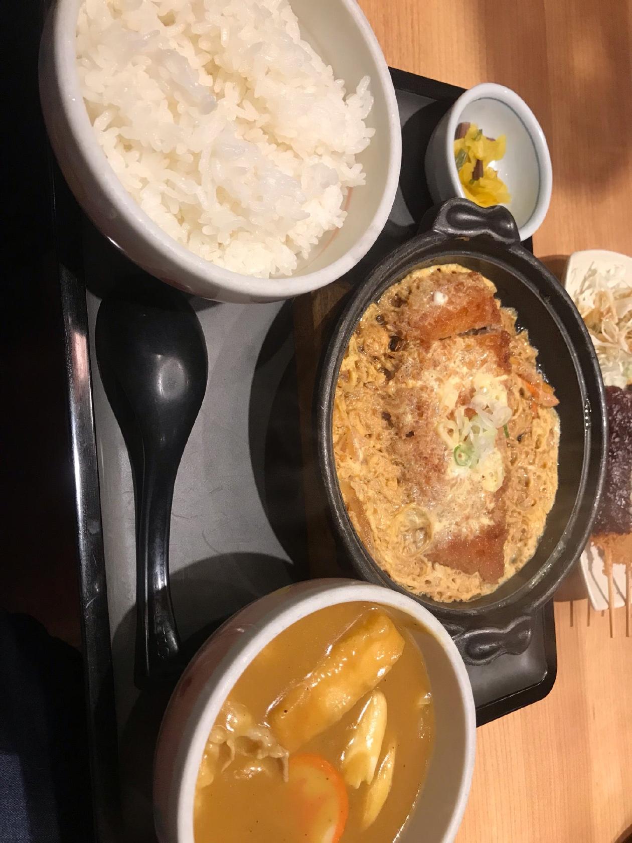 若鯱家