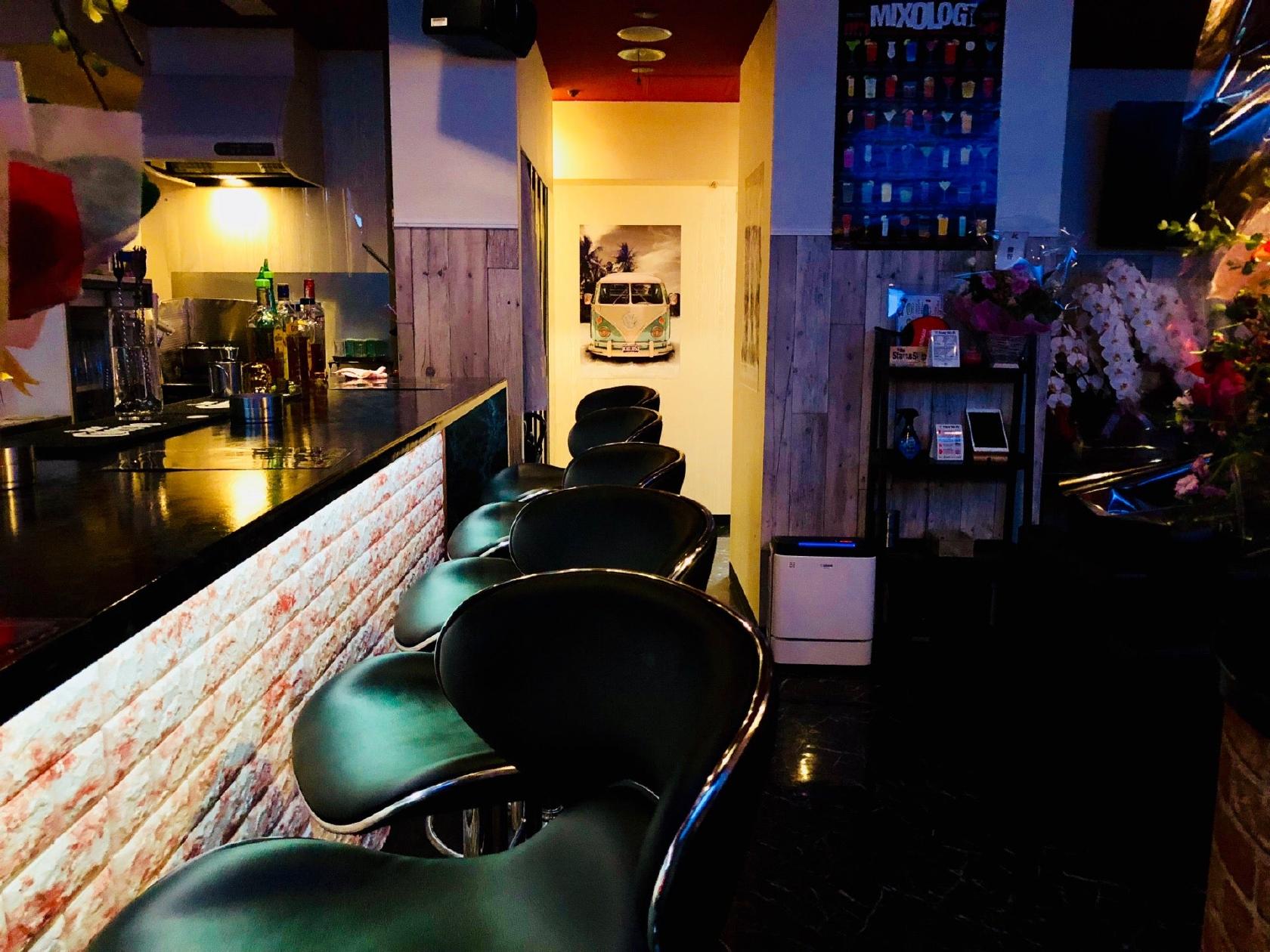 DiningBar T-First