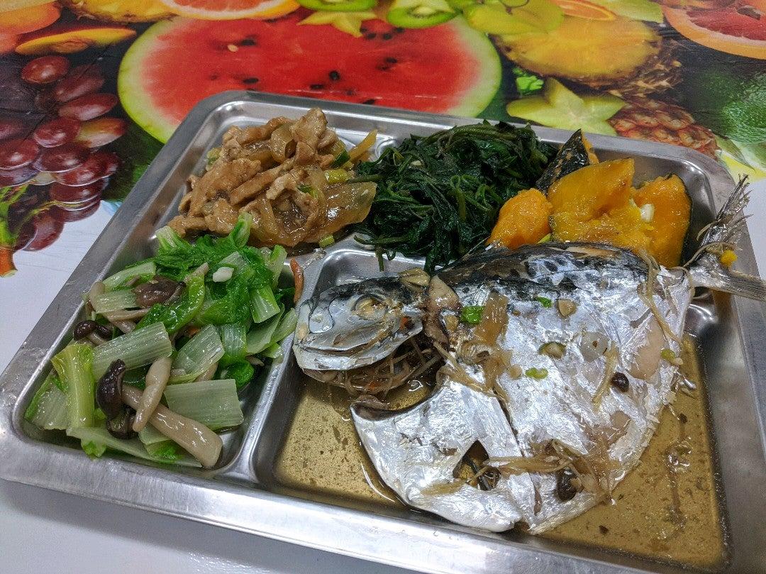 方元記自助餐