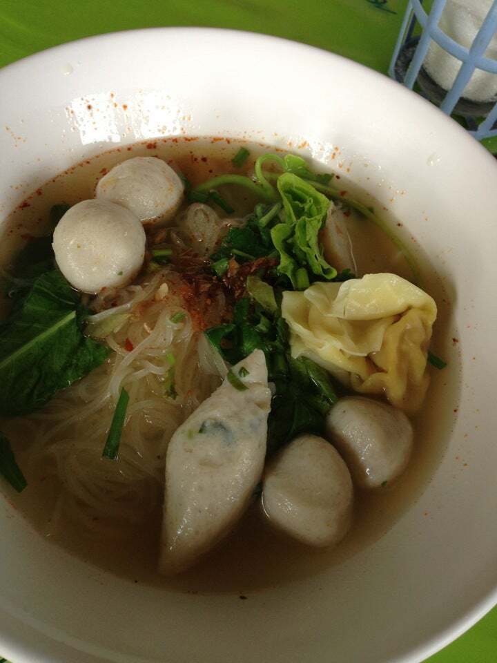 เล้ง ลูกชิ้นปลา