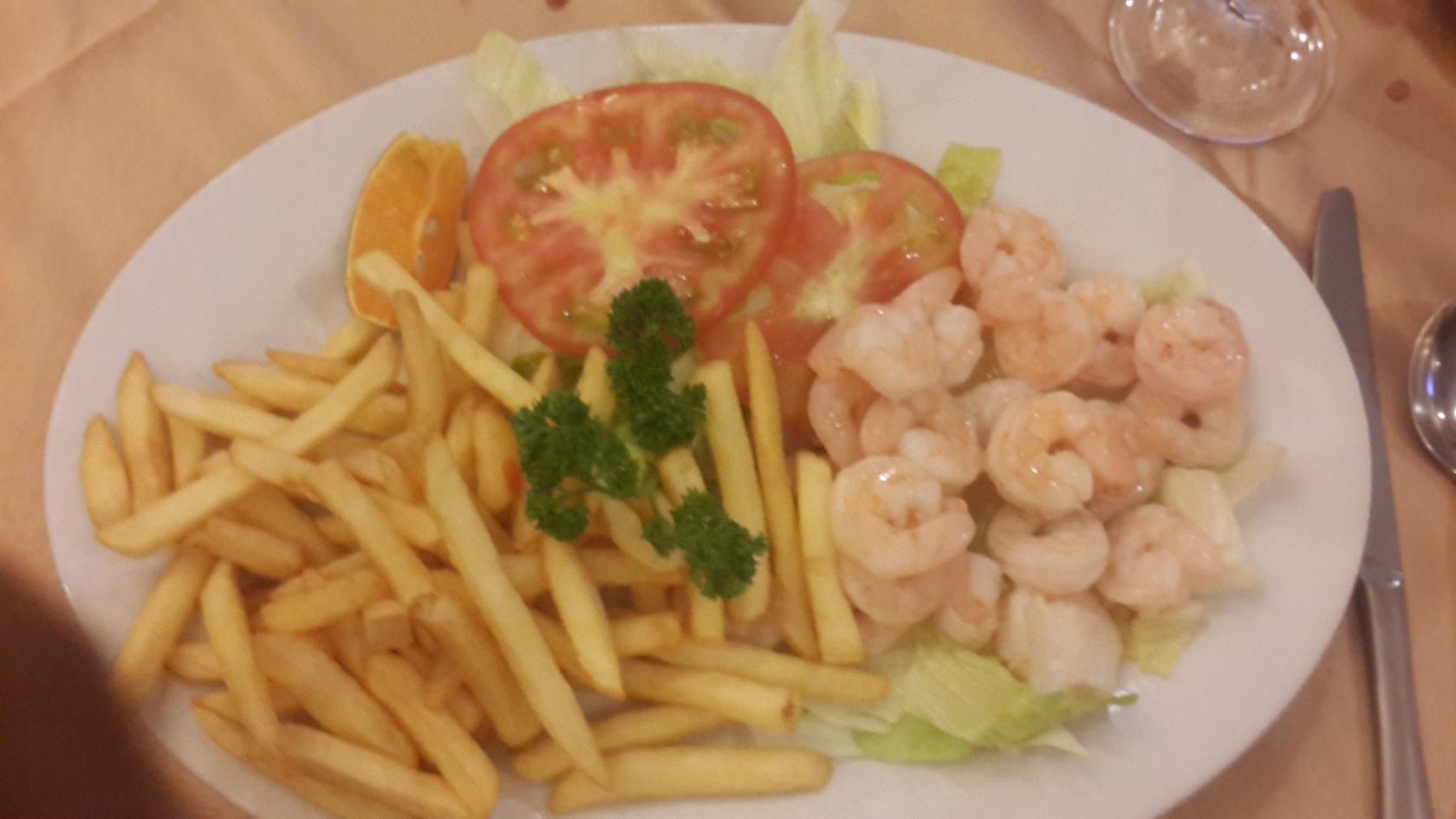 Mariscos y Steakhouse