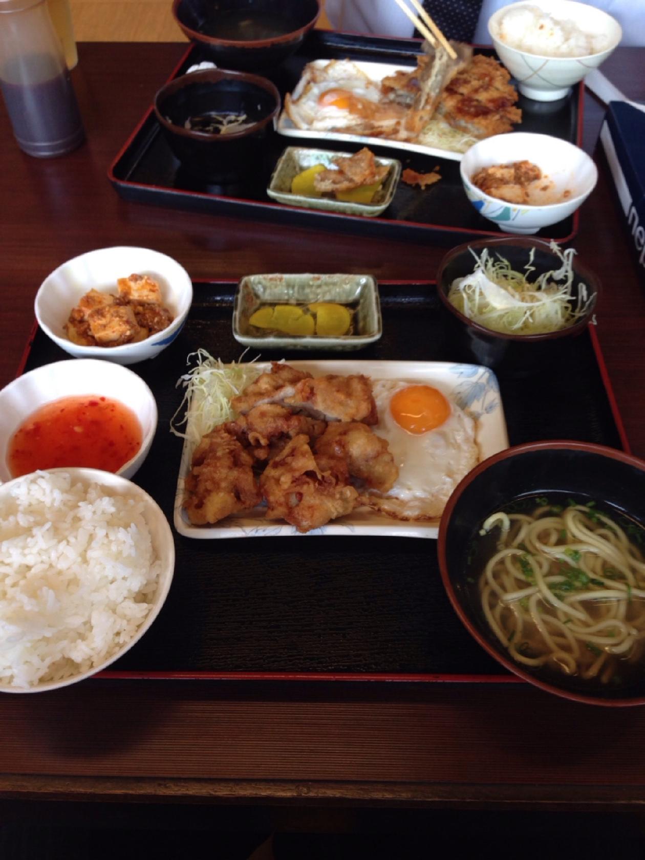 てびち食堂