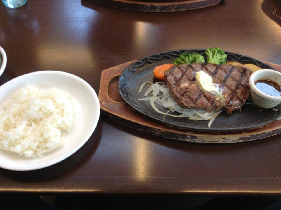 ステーキハンバーグ＆サラダバーけん