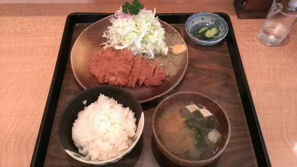 とんかつ ゆうじ