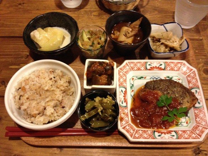 ウエストパパ