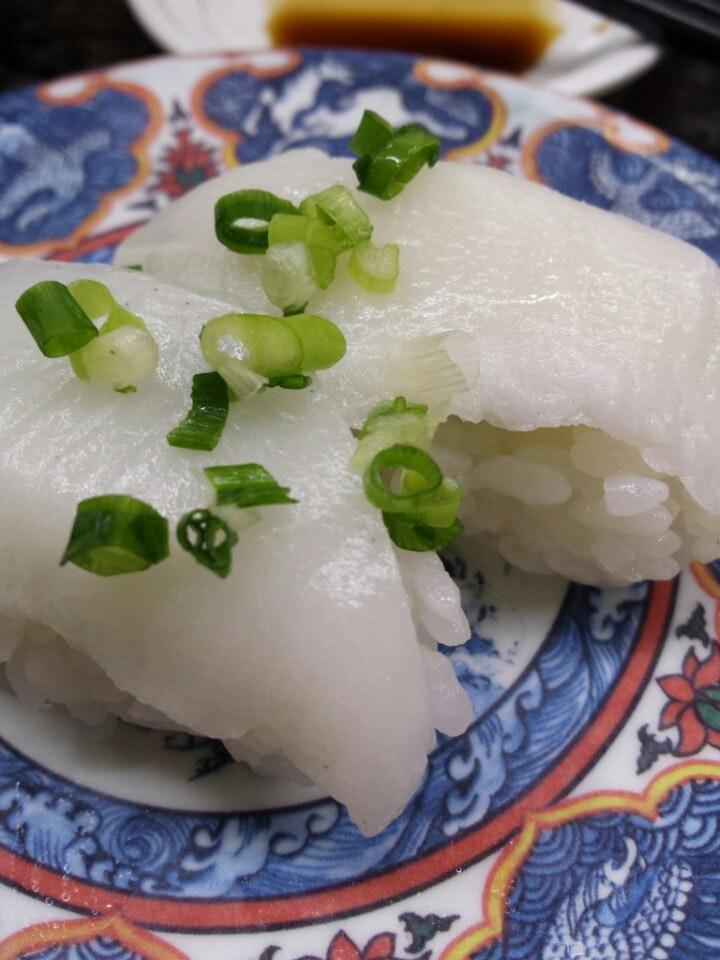 栄助寿し見附店