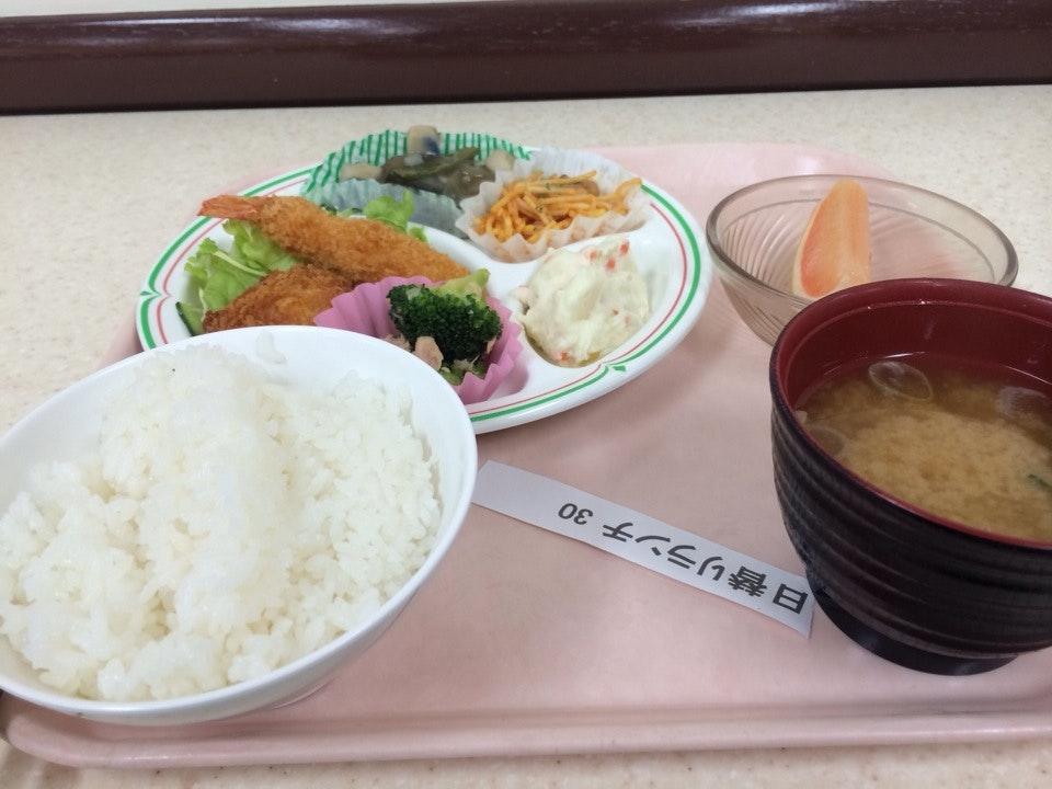 専門学校デジタルアーツ仙台 学食 サラダボウル