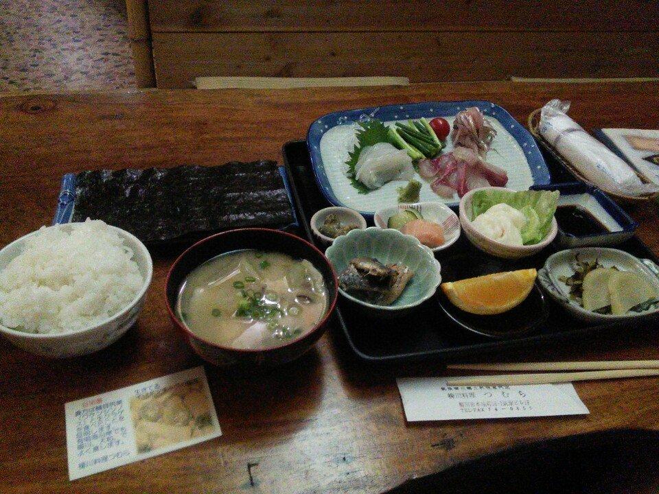 つむら