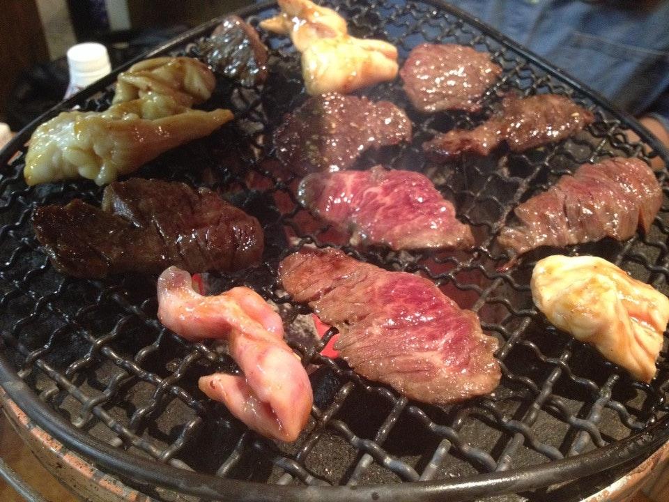 炭火焼肉かきや
