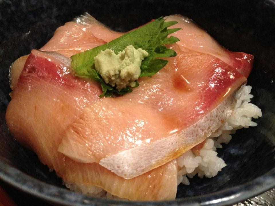 おさかな食堂 魚章