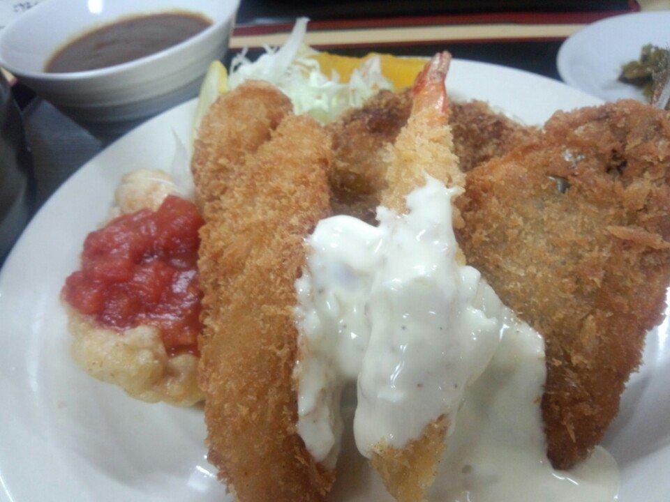 満腹元気食堂カメタロウ