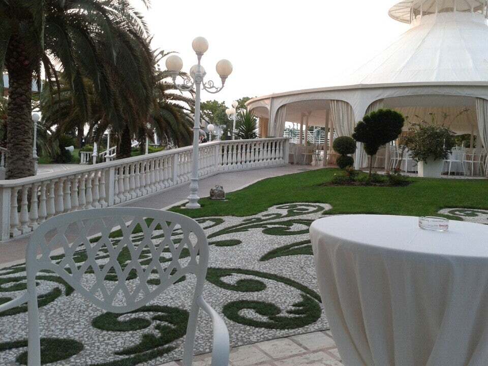 Sala Garden