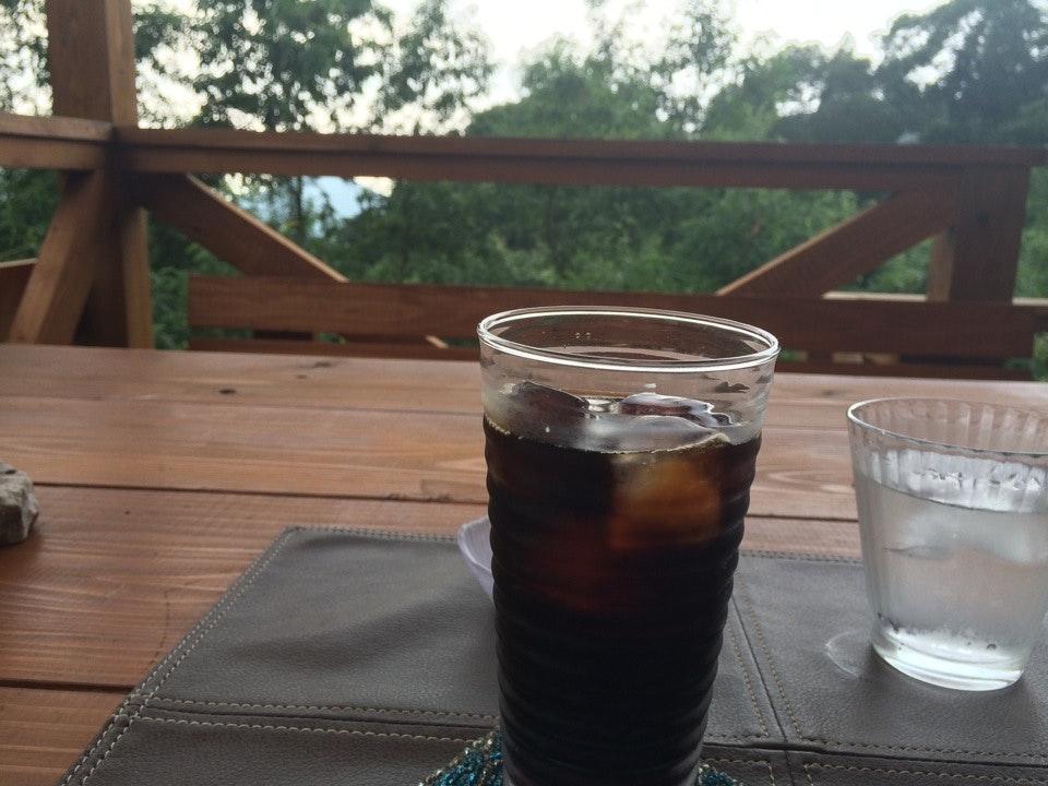 CAFEテラス木の風