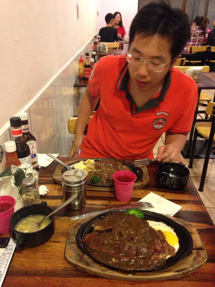 火牛台式碳烤牛排