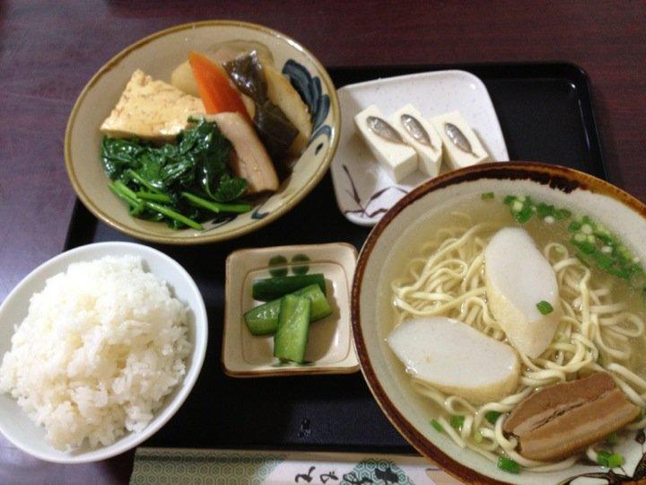 Okinawa Home Cooking Sanshimai
