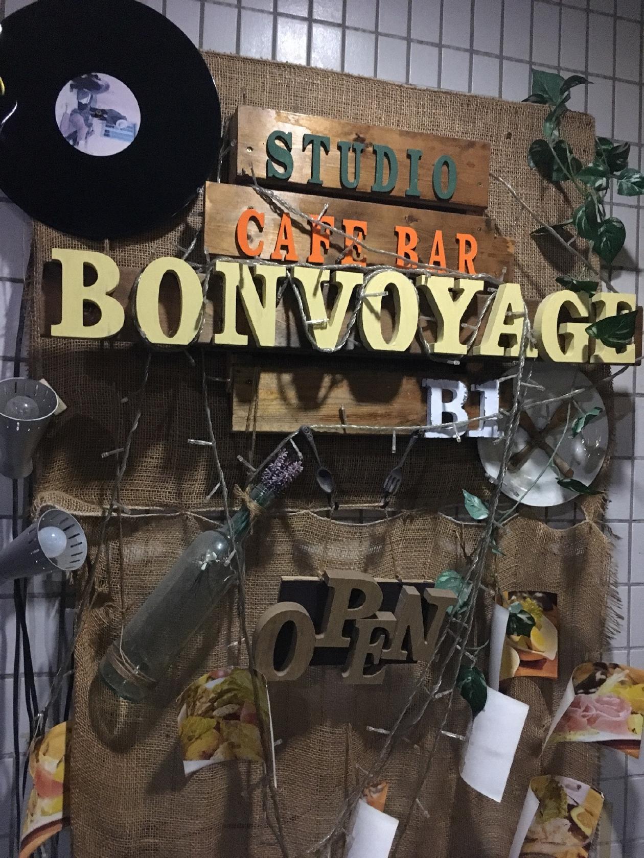 BON VOYAGE