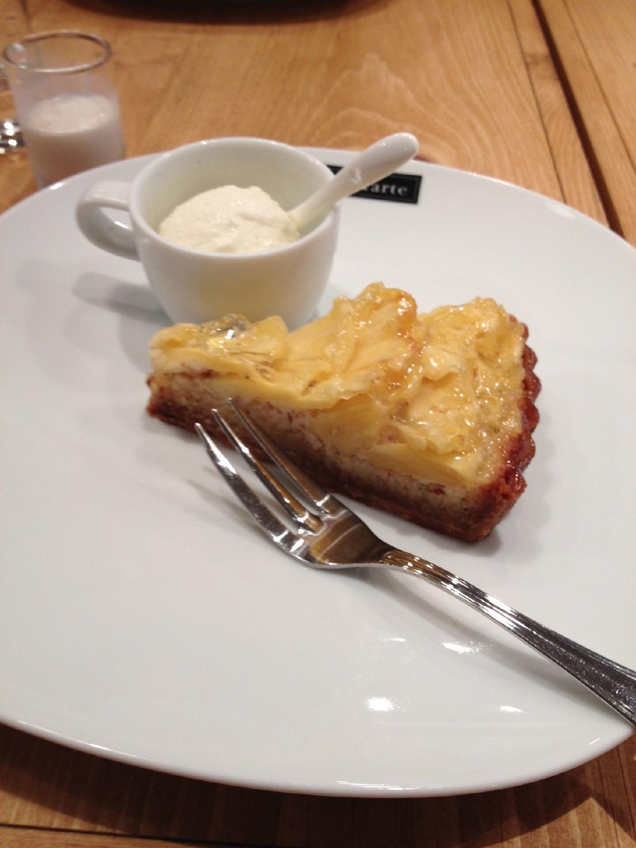 CoCo Tarte トアロード店