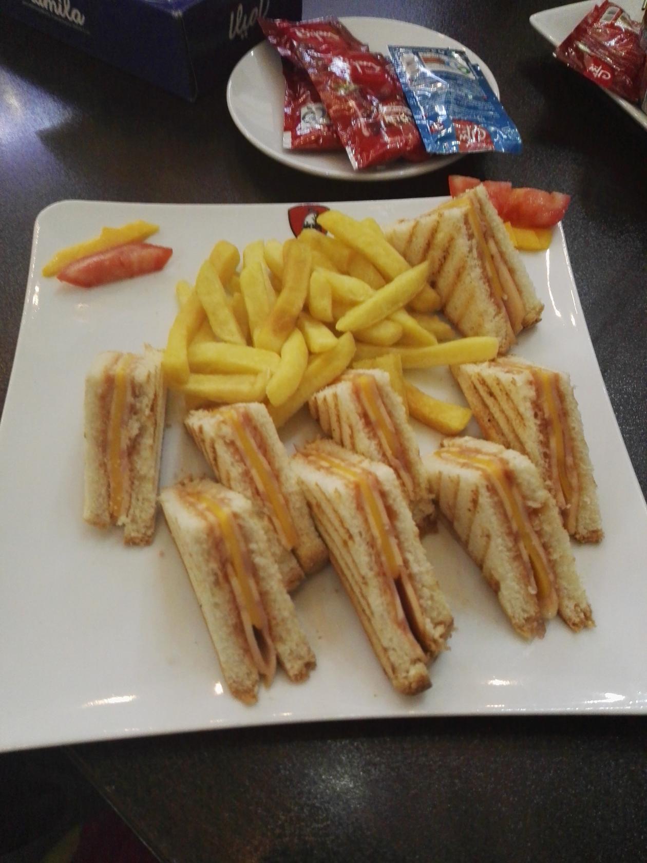 کافه لامبورگینی Lamborghini Café