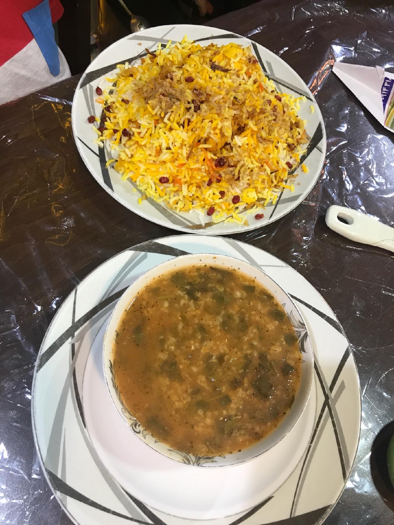 غذاي خانگي كلبه سبز green cottage restaurant