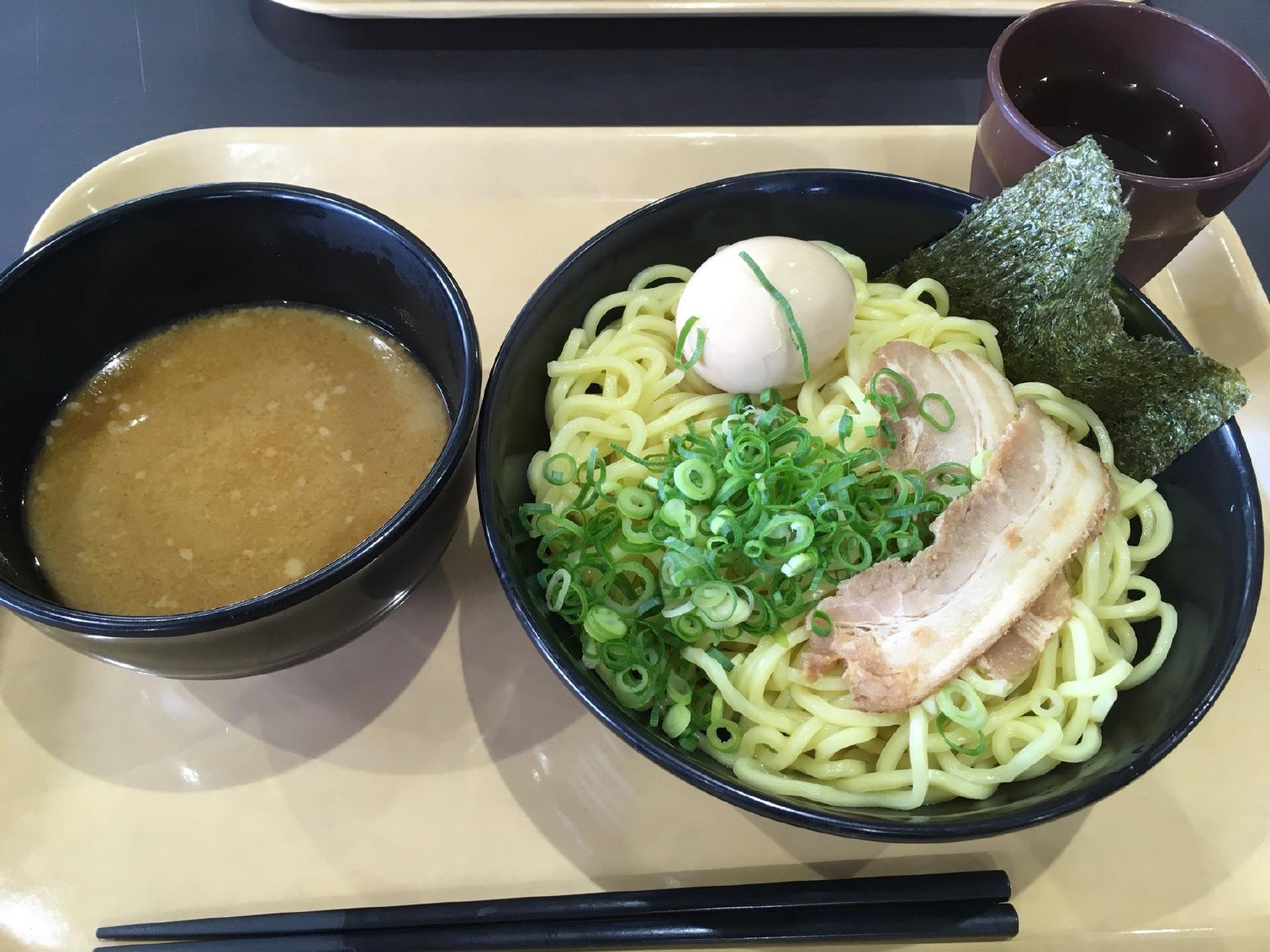 4階食堂 カフェテリア フィア