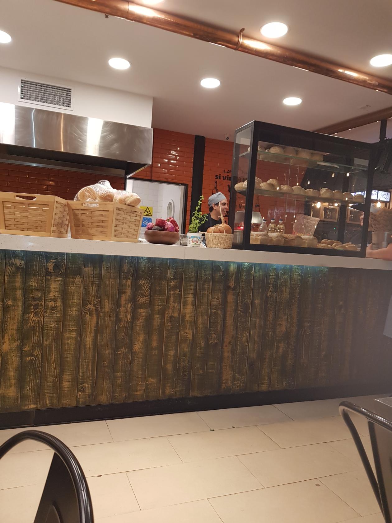 La sanguchera del barrio