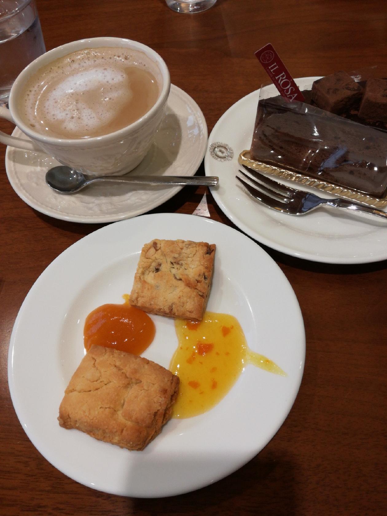 イルローザ 南あわじ店
