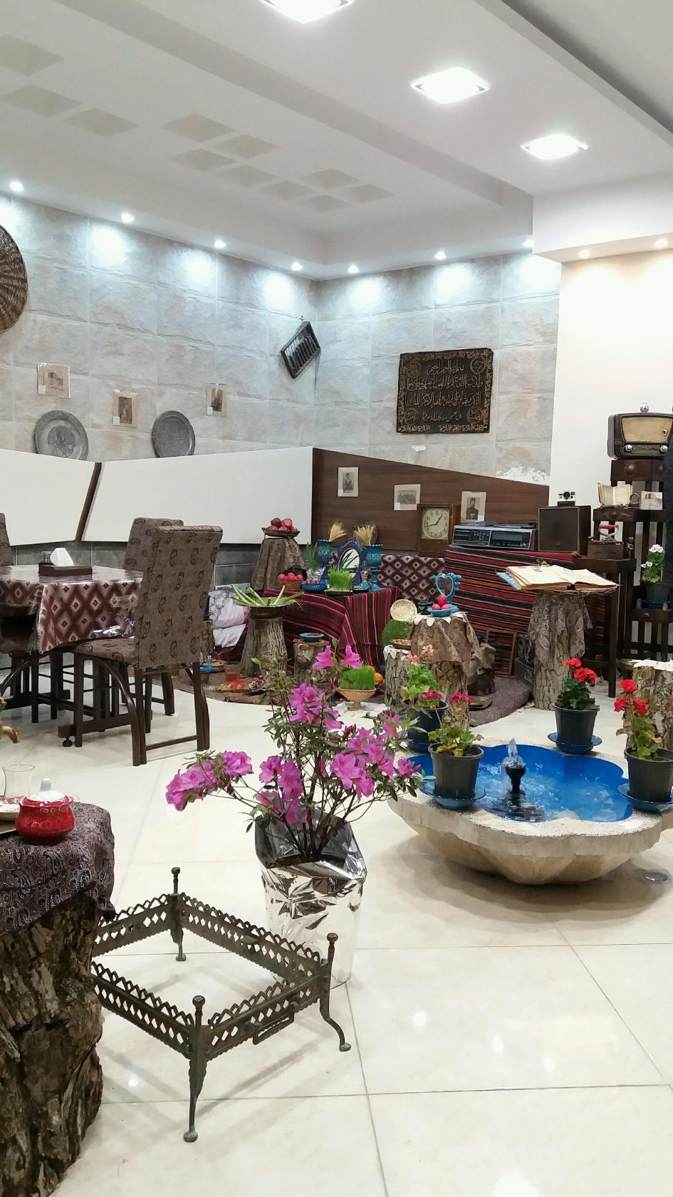 رستوران سنتی خان ننه