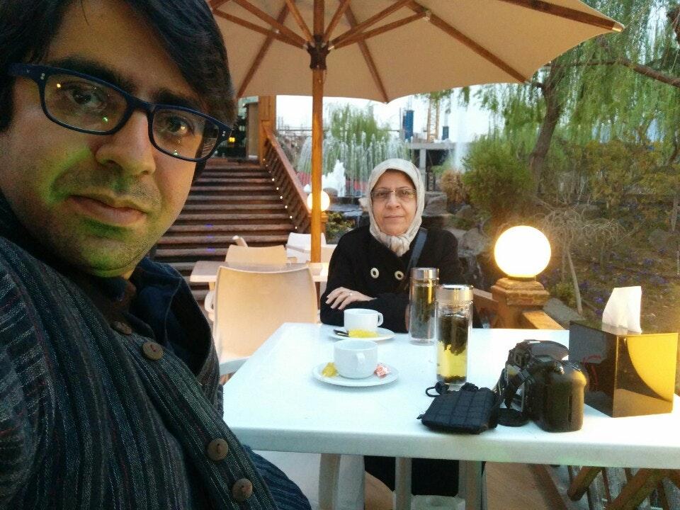 Arena Café کافه آرنا