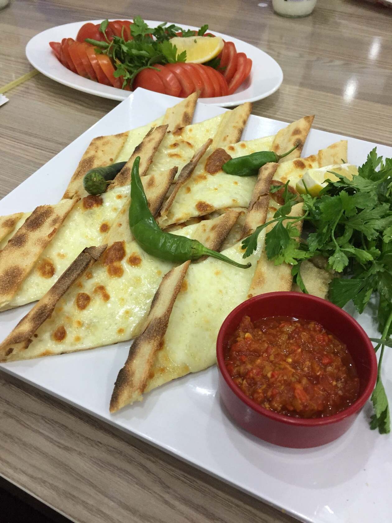 Medine Etlekmek & Lahmacun