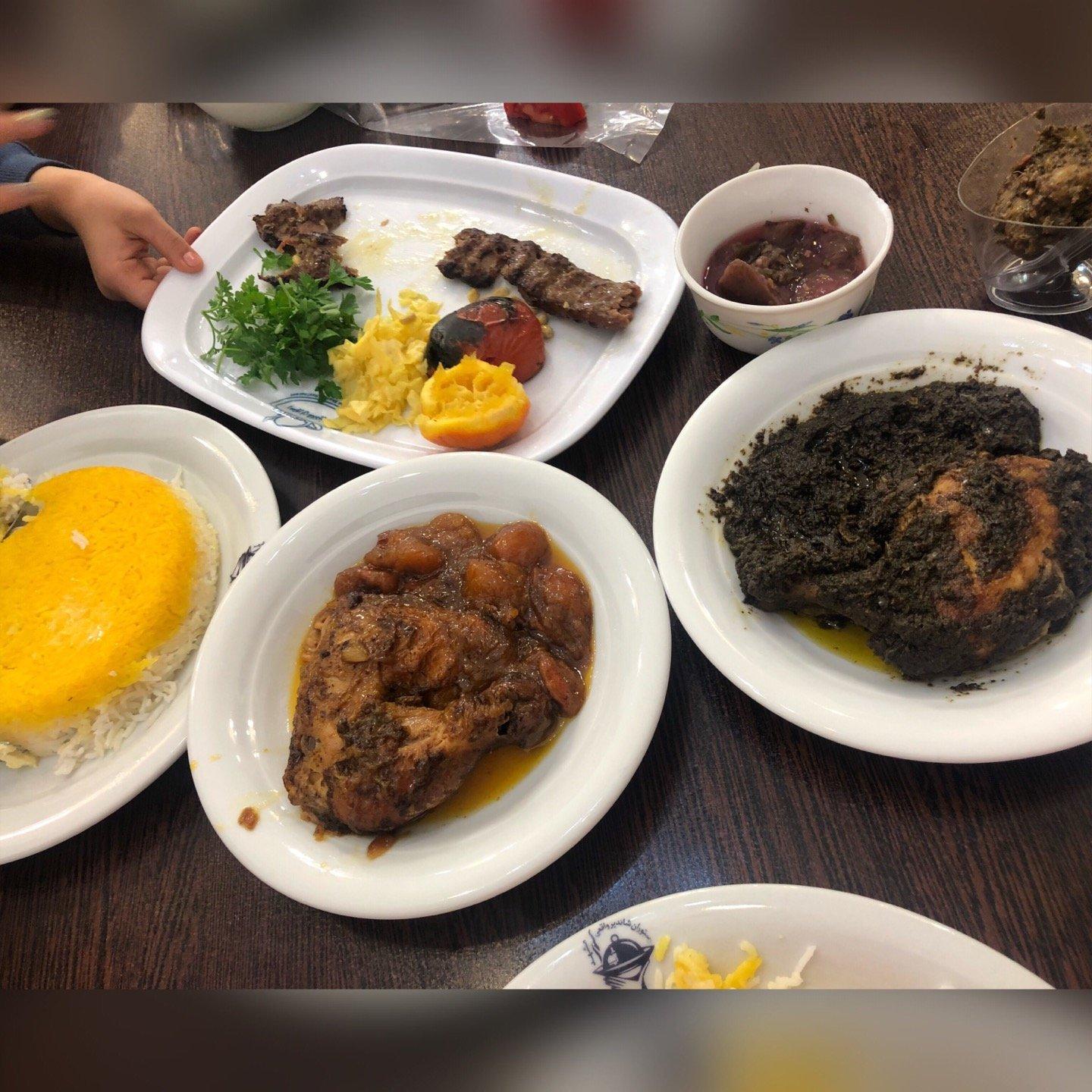 Shandiz Restaurant رستوران شانديز