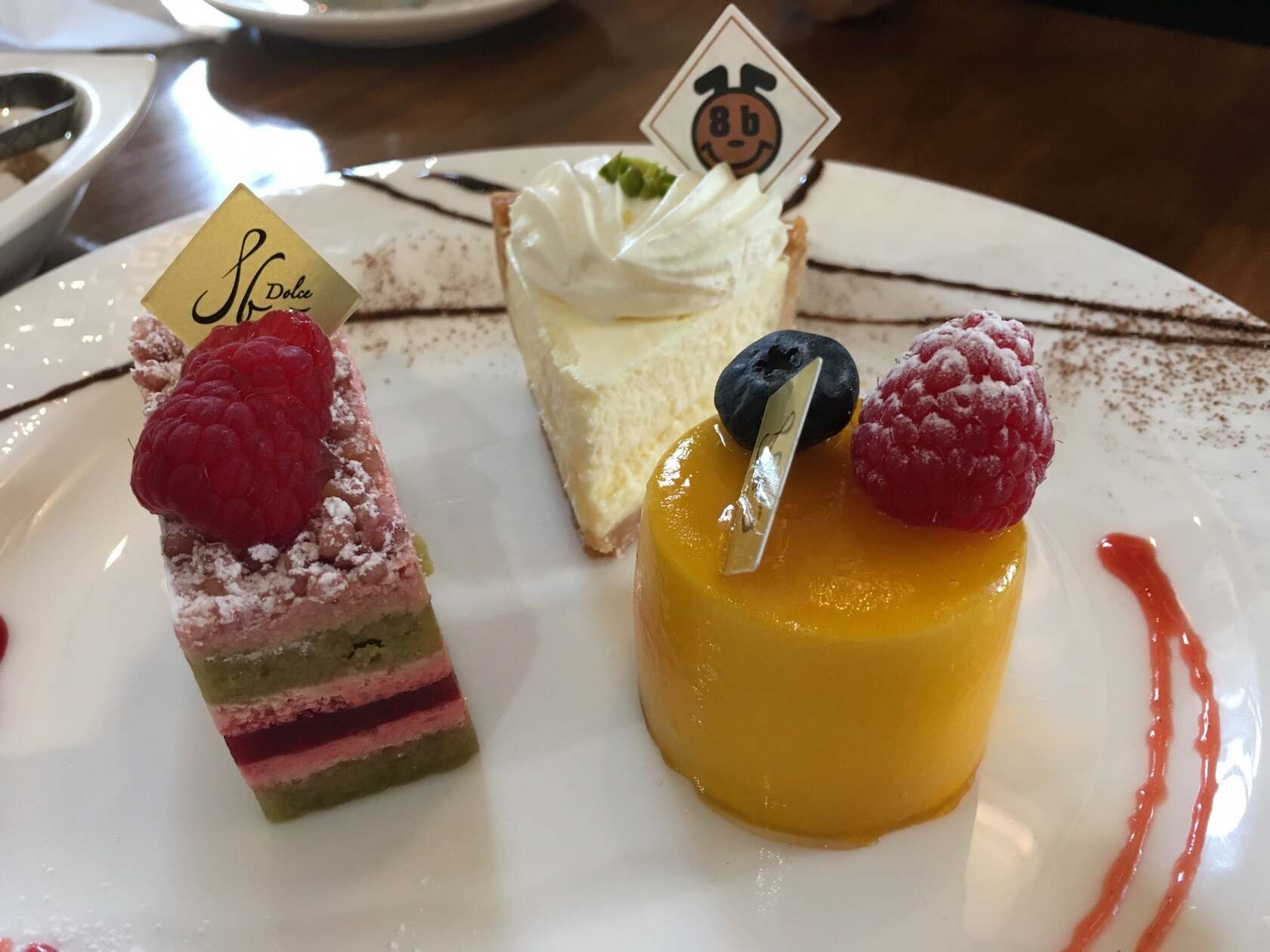 8b DOLCE 豊中店